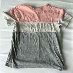 Girls’ size XS T-shirt.